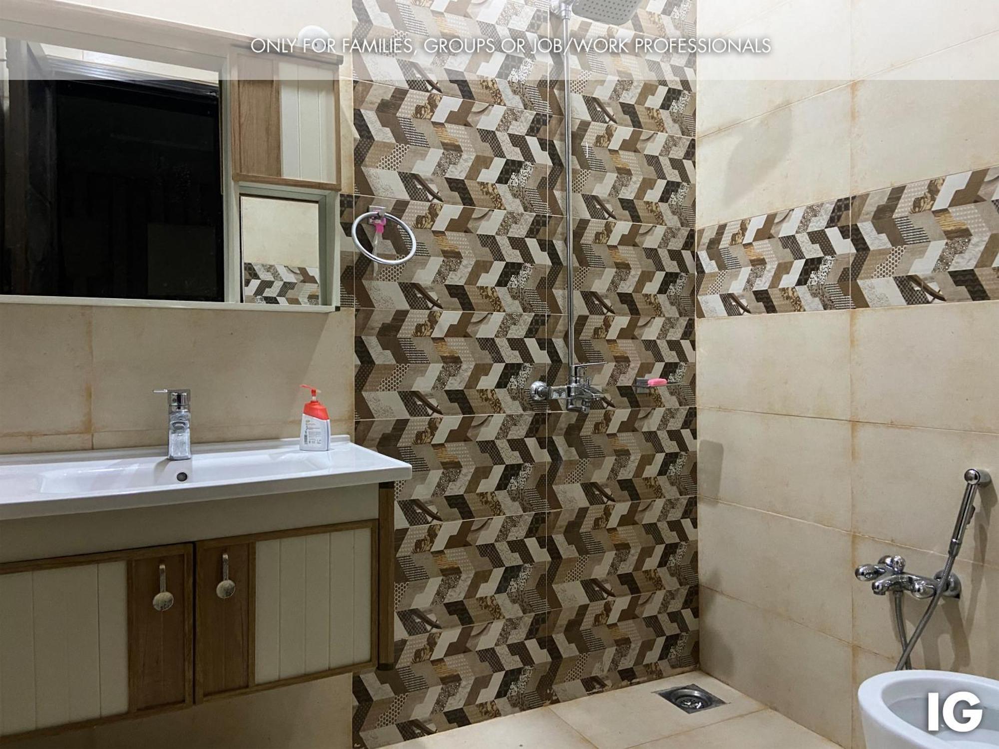 3 Bedroom Furnished Holiday Home Near Valencia Town, Lake City & Ring Road Lahaur Zewnętrze zdjęcie