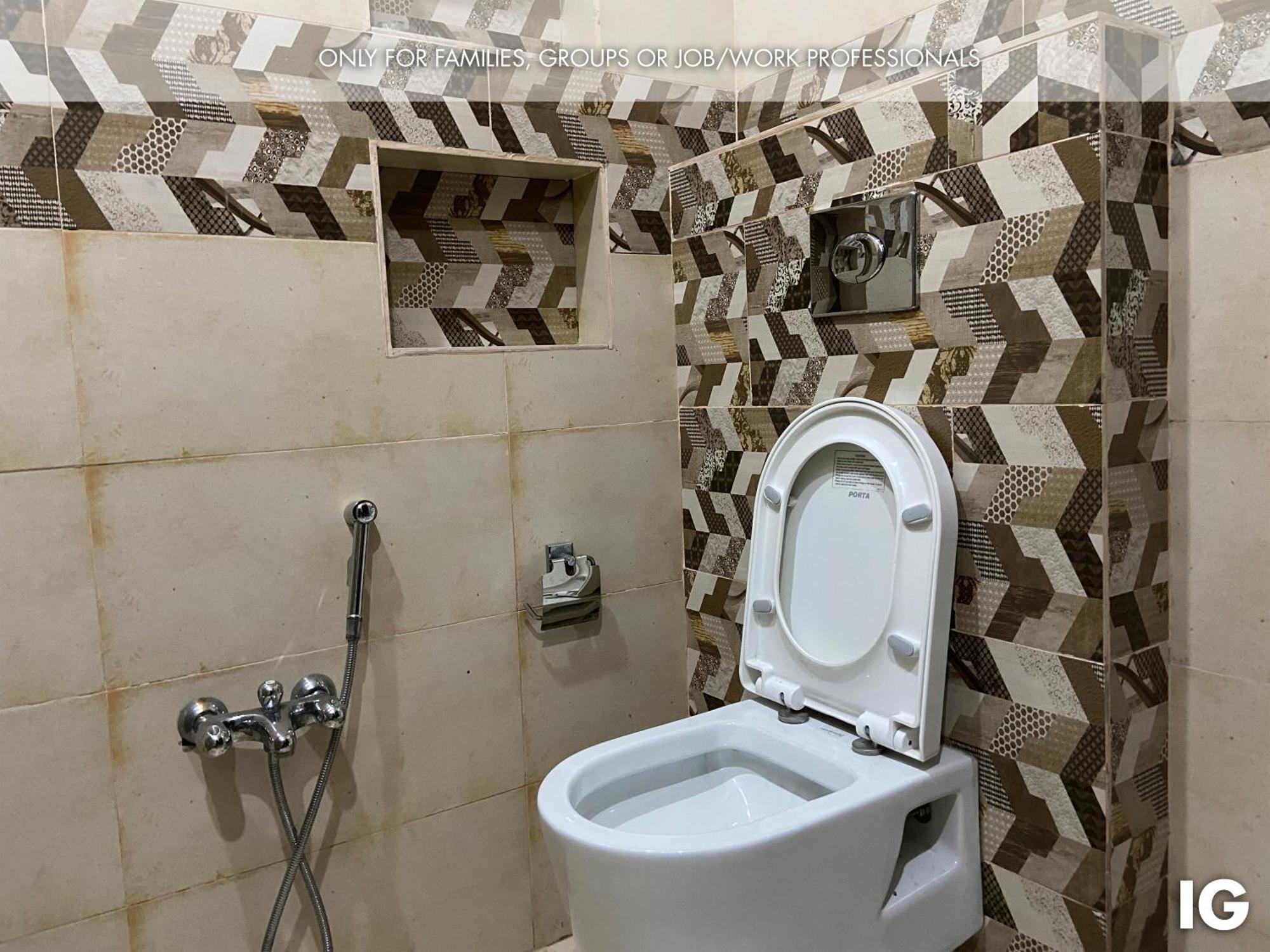 3 Bedroom Furnished Holiday Home Near Valencia Town, Lake City & Ring Road Lahaur Zewnętrze zdjęcie